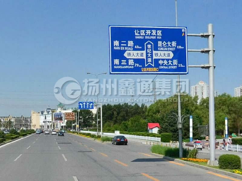 BZG-004，交通標(biāo)志桿，鍍鋅交通標(biāo)志桿