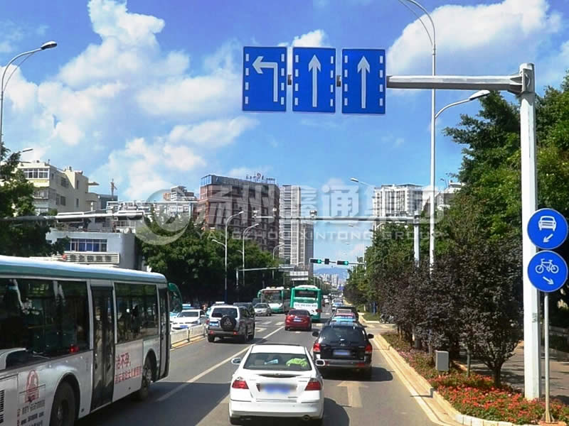 BZG-007，交通標(biāo)志桿，分道標(biāo)志桿